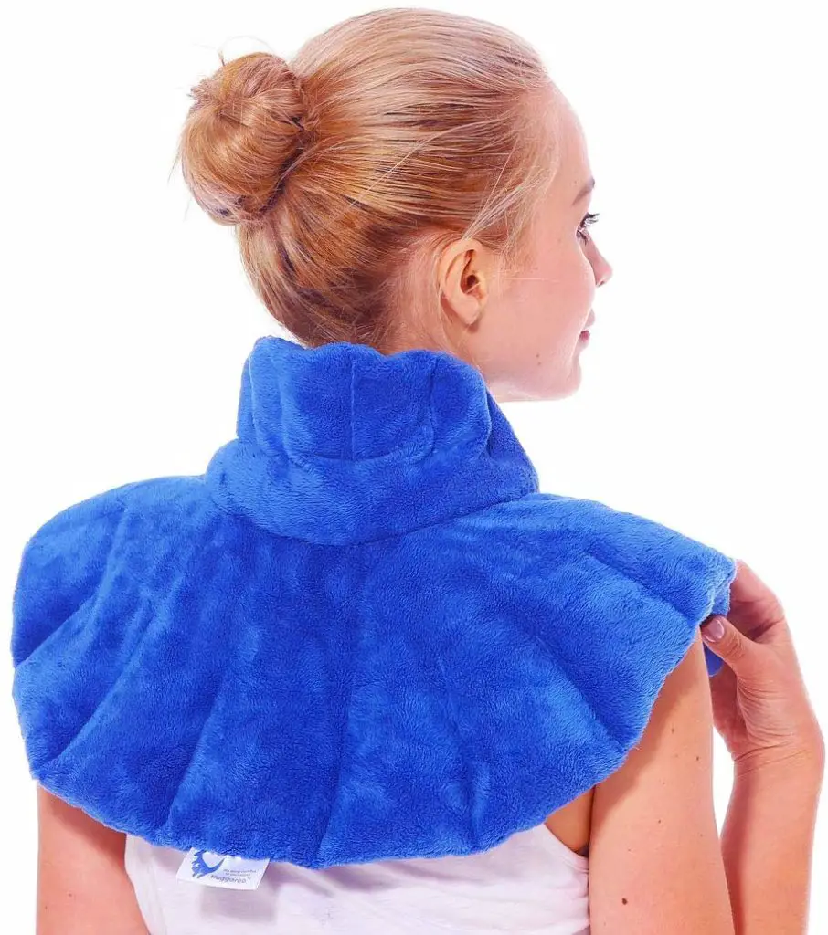 The Huggaroo shoulder wrap provides relief for moms with migraine.